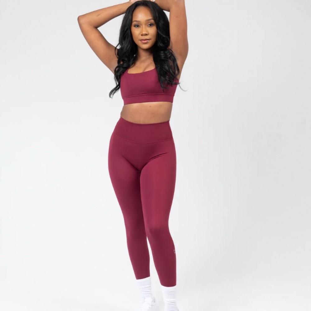 Vivid High-Rise Leggings